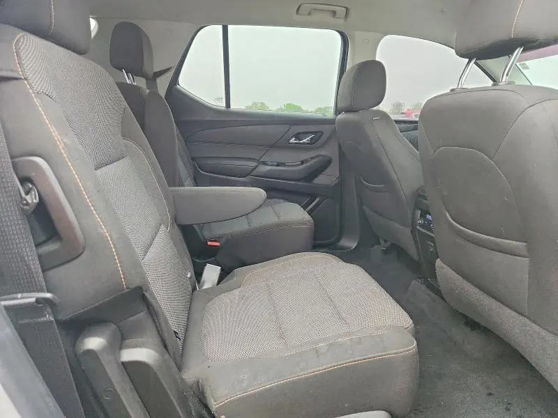 2019 CHEVROLET TRAVERSE LT  