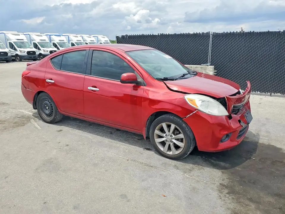 2014 NISSAN VERSA 1.6 SL  
