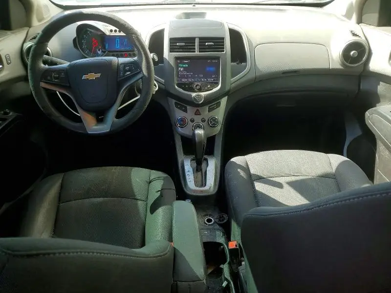 2016 CHEVROLET SONIC LT  