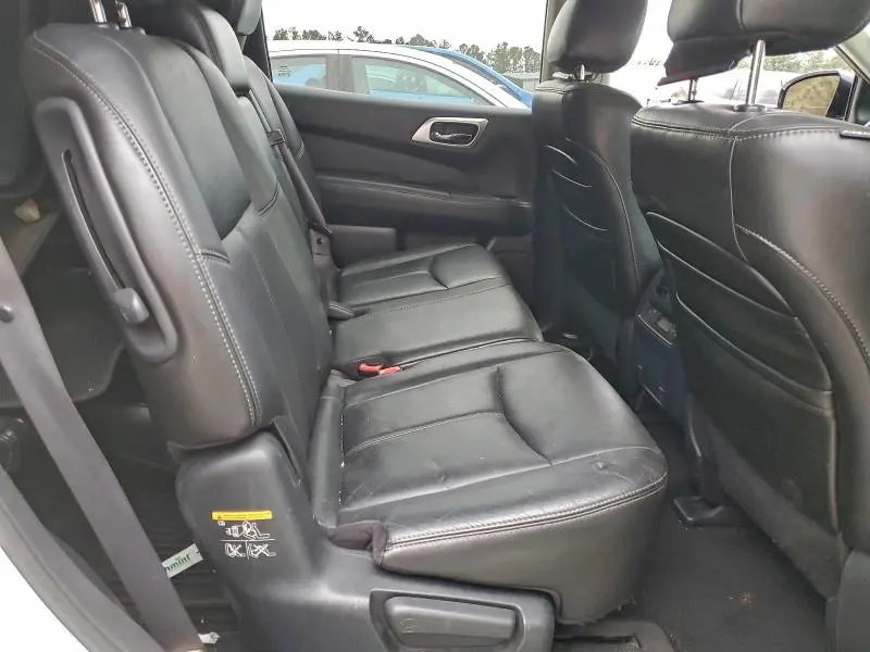 2013 NISSAN PATHFINDER S  