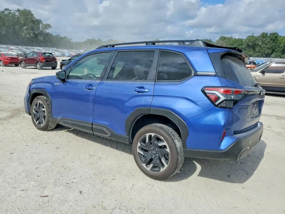 2025 SUBARU FORESTER LIMITED  