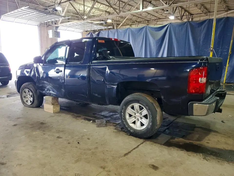 2011 CHEVROLET SILVERADO C1500 LT  