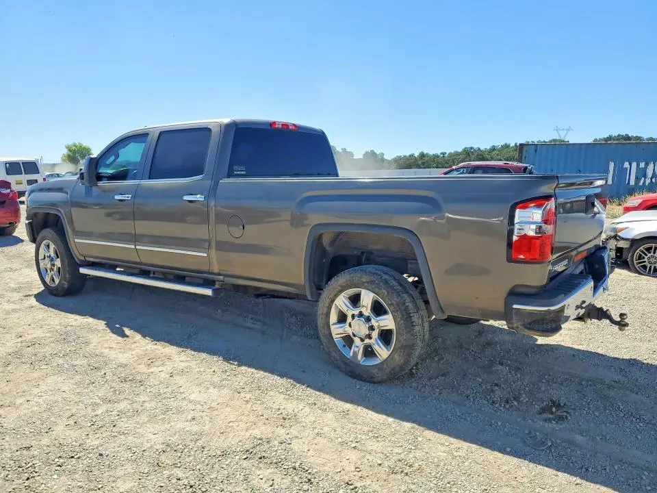 2015 GMC SIERRA K2500 SLT  