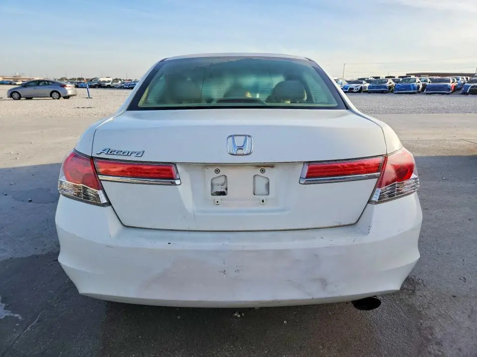 2012 HONDA ACCORD LX  