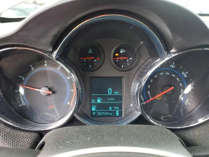 2012 CHEVROLET CRUZE LT  