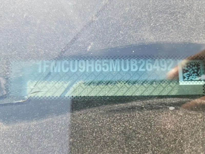 2021 FORD ESCAPE SEL  