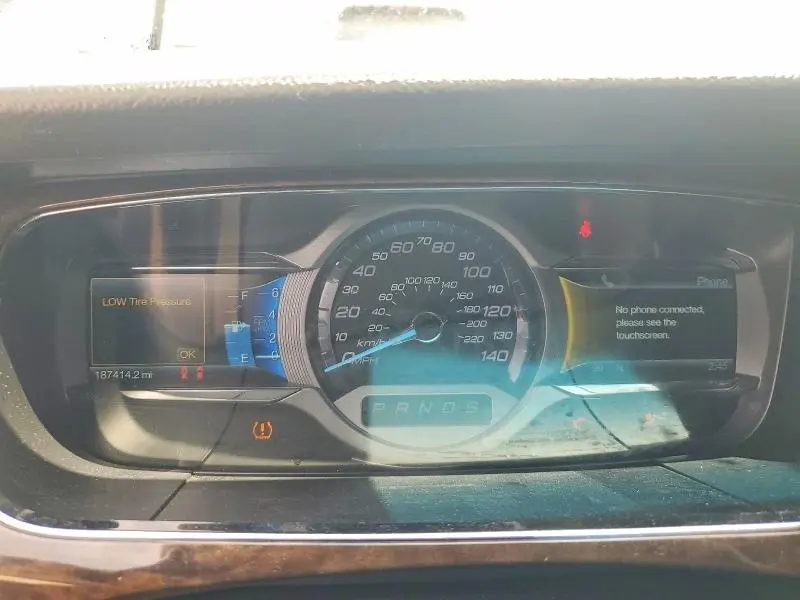2013 FORD TAURUS LIMITED  