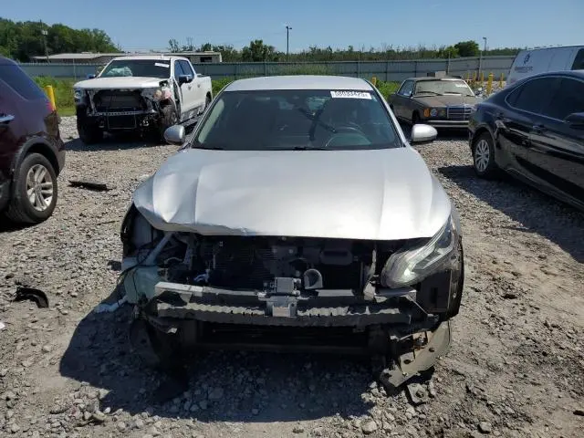 2021 NISSAN ALTIMA SV  