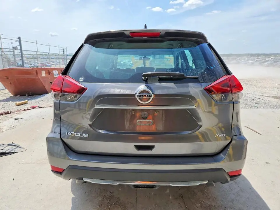 2018 NISSAN ROGUE   
