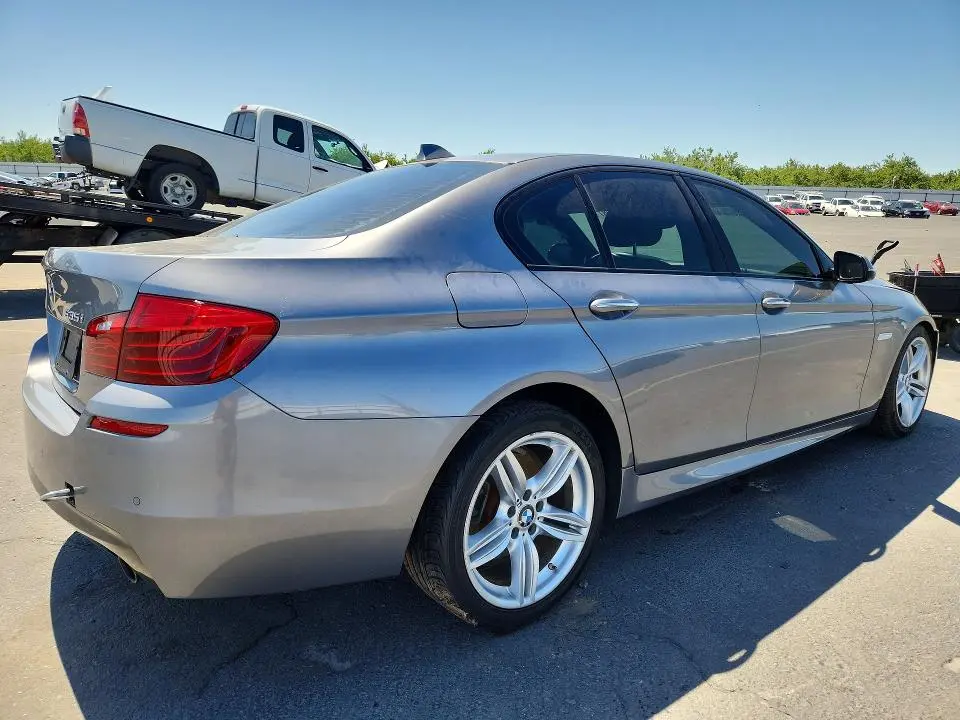 2016 BMW 535I   