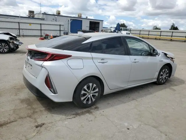 2021 TOYOTA PRIUS PRIME LE  