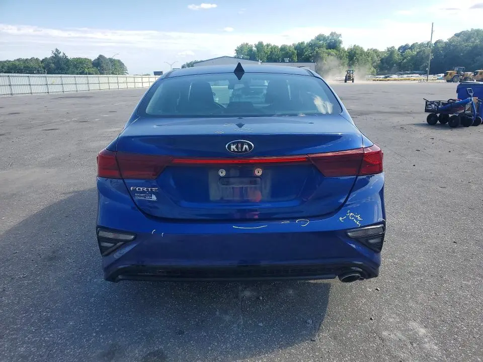 2019 KIA FORTE LXS  