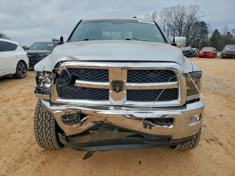 2014 RAM 2500 SLT  