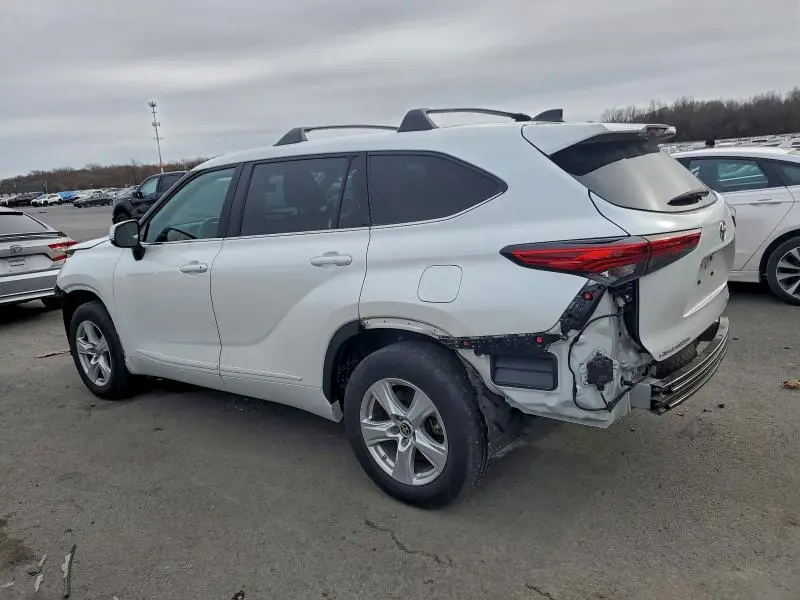2022 TOYOTA HIGHLANDER L  