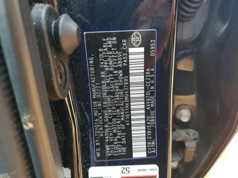 2021 TOYOTA CAMRY SE  