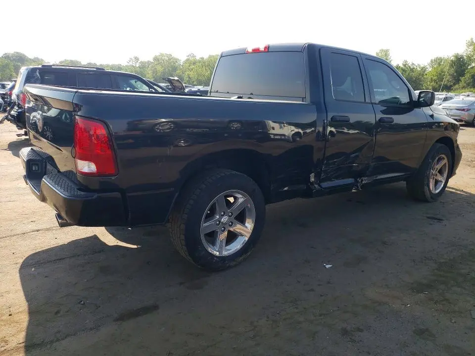 2017 RAM 1500 ST  