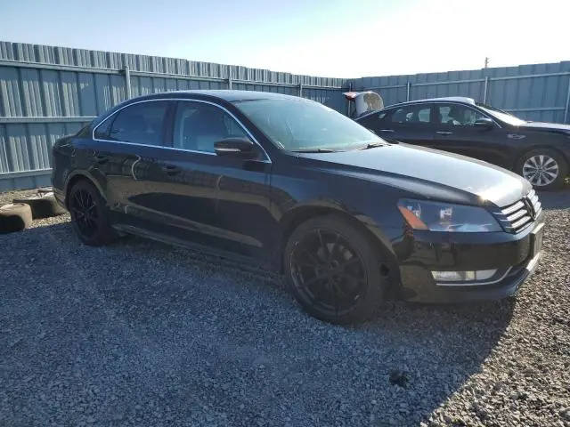 2015 VOLKSWAGEN PASSAT SE  