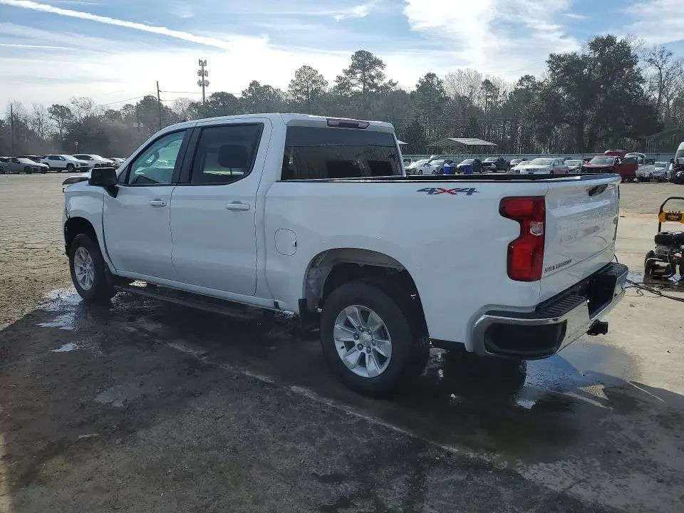 2023 CHEVROLET SILVERADO K1500 LT  