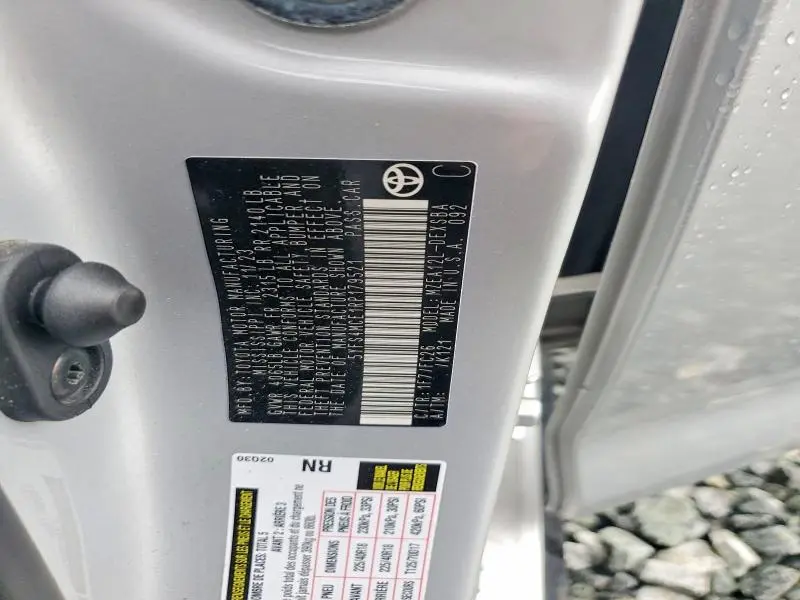 2024 TOYOTA COROLLA SE  