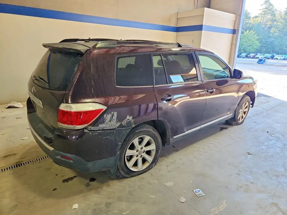 2012 TOYOTA HIGHLANDER BASE  