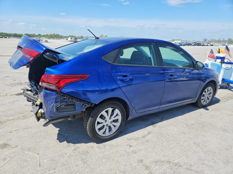 2022 HYUNDAI ACCENT SE  