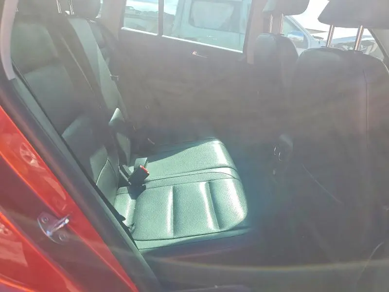 2014 VOLKSWAGEN TIGUAN S  