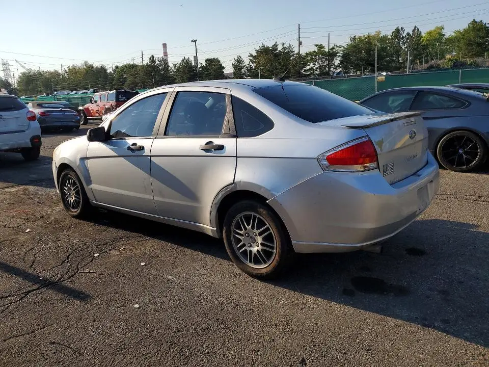 2011 FORD FOCUS SE  