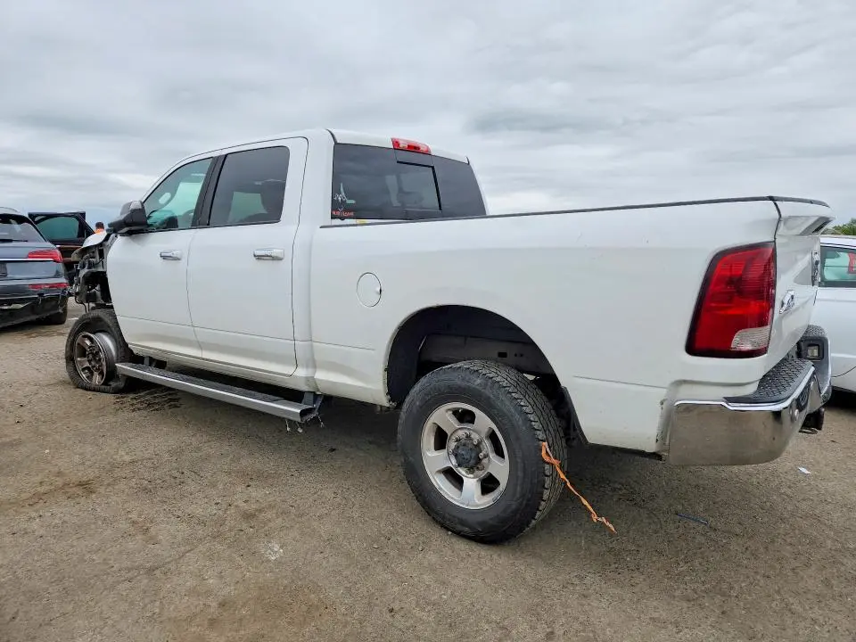 2016 RAM 2500 SLT  
