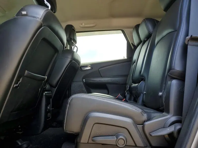 2012 DODGE JOURNEY R  