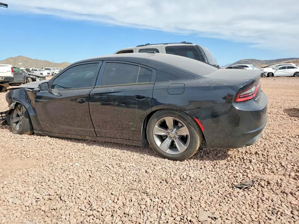 2016 DODGE CHARGER SXT  