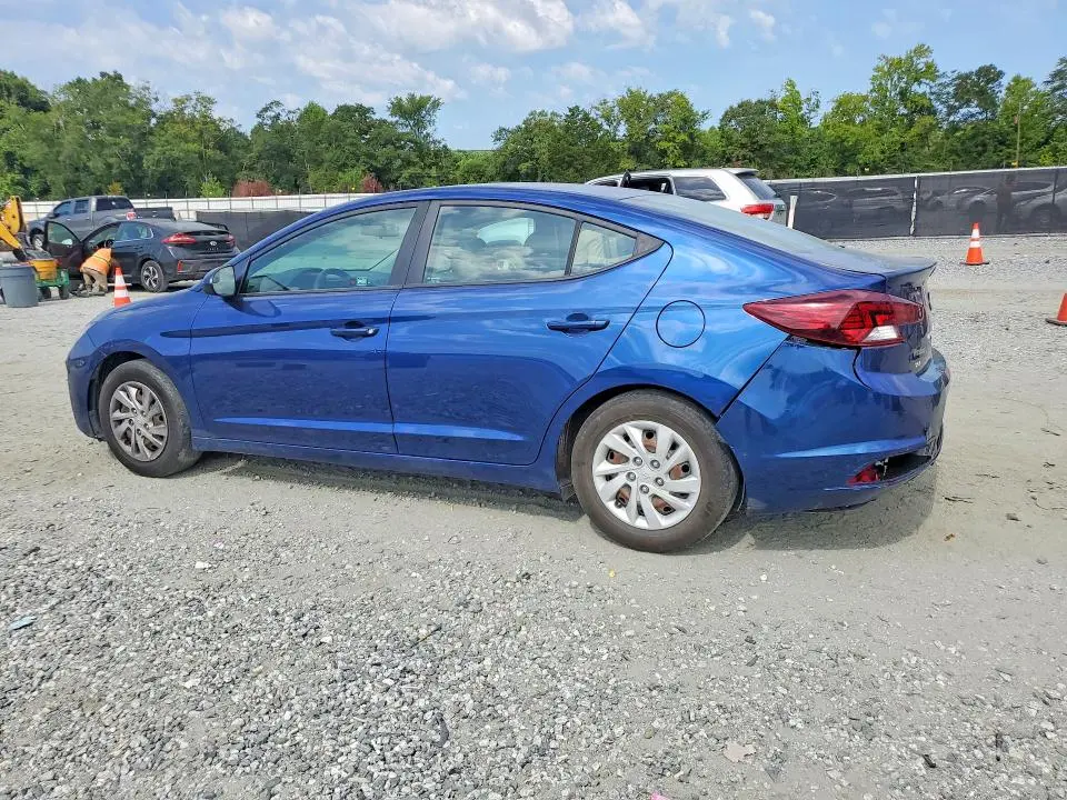 2020 HYUNDAI ELANTRA SE  