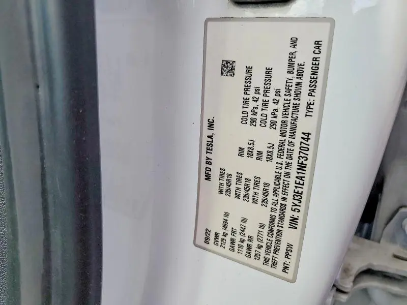2022 TESLA MODEL 3   