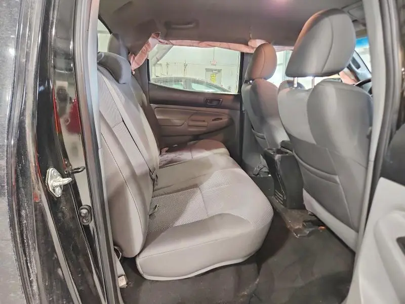 2015 TOYOTA TACOMA V6  