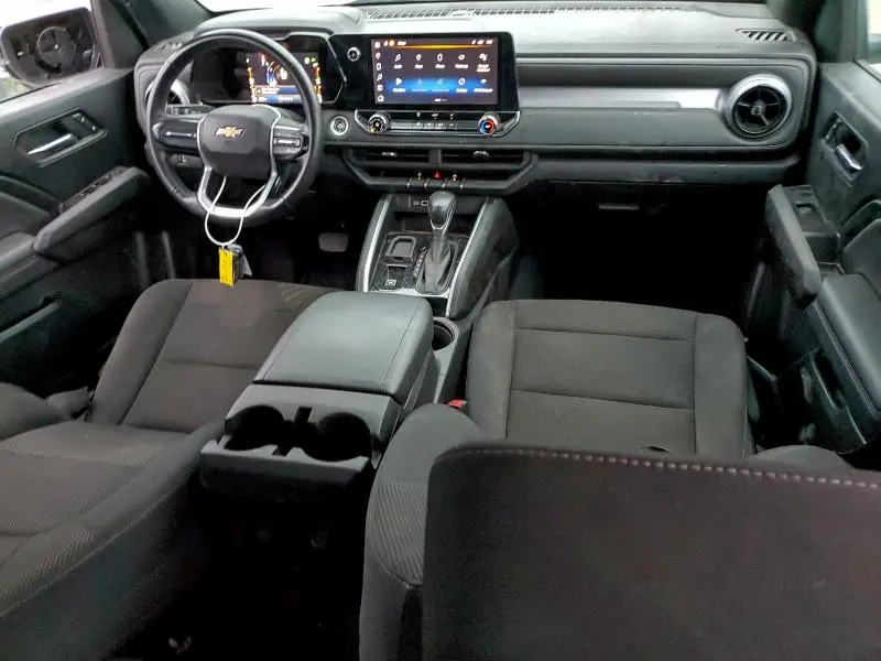 2023 CHEVROLET COLORADO LT  