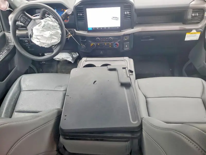 2025 FORD F150 XL  