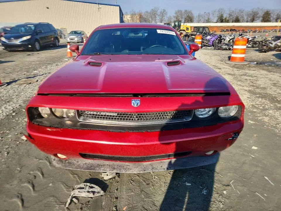 2010 DODGE CHALLENGER SE  