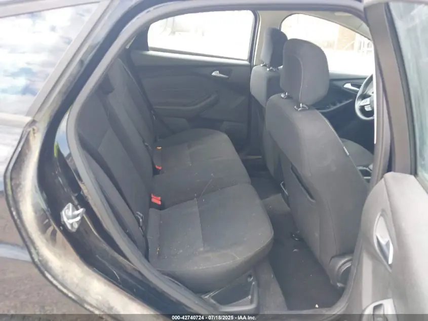 2018 FORD FOCUS SE
