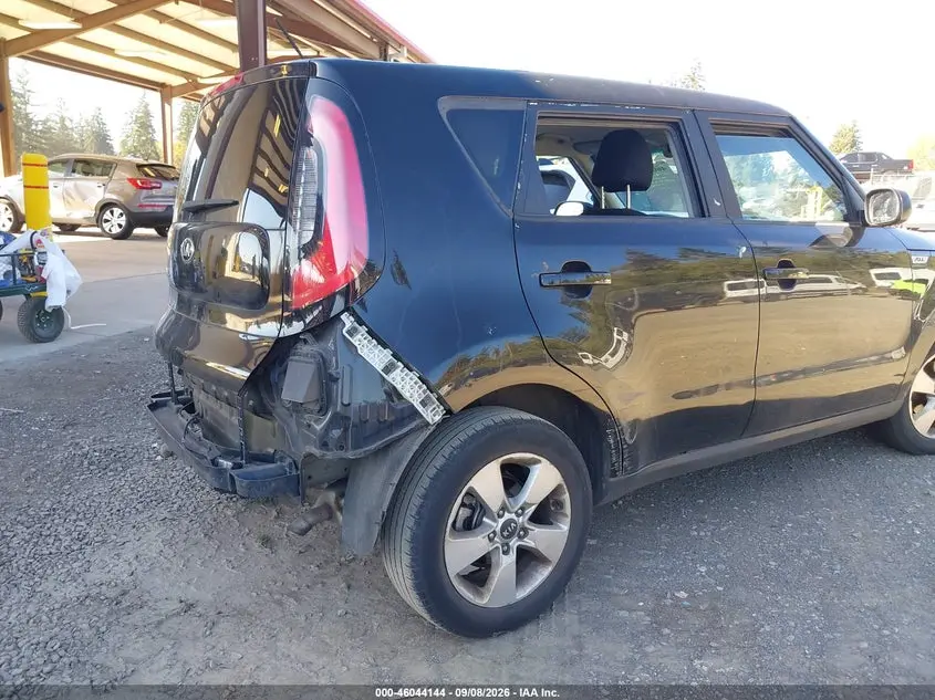 2017 KIA SOUL  
