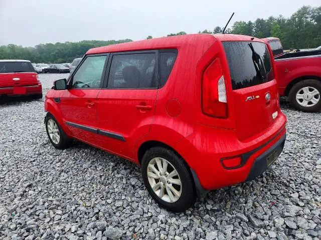 2013 KIA SOUL +  