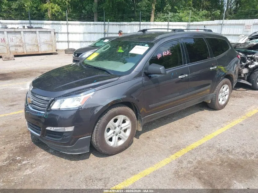 2014 CHEVROLET TRAVERSE LS