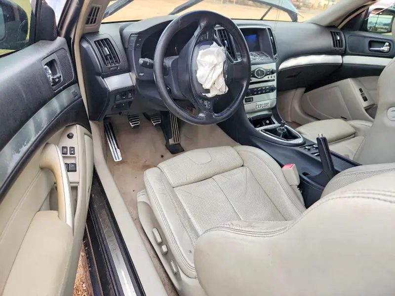 2013 INFINITI G37 JOURNEY  