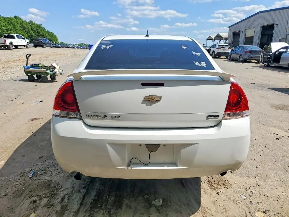 2013 CHEVROLET IMPALA LTZ  