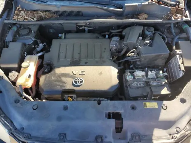 2010 TOYOTA RAV4 LIMITED  