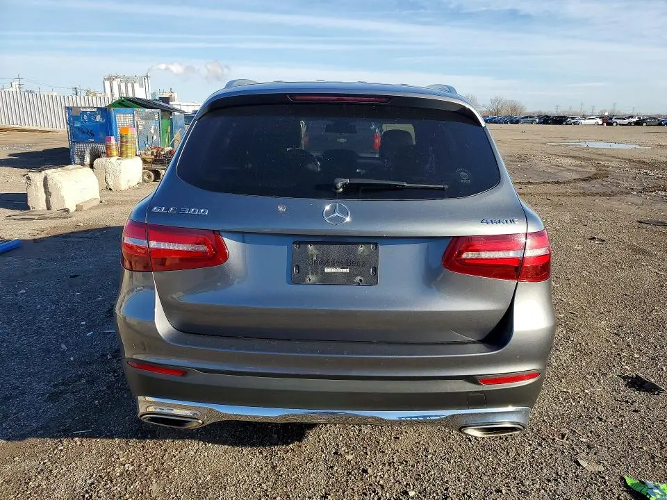 2018 MERCEDES-BENZ GLC 300 4MATIC  