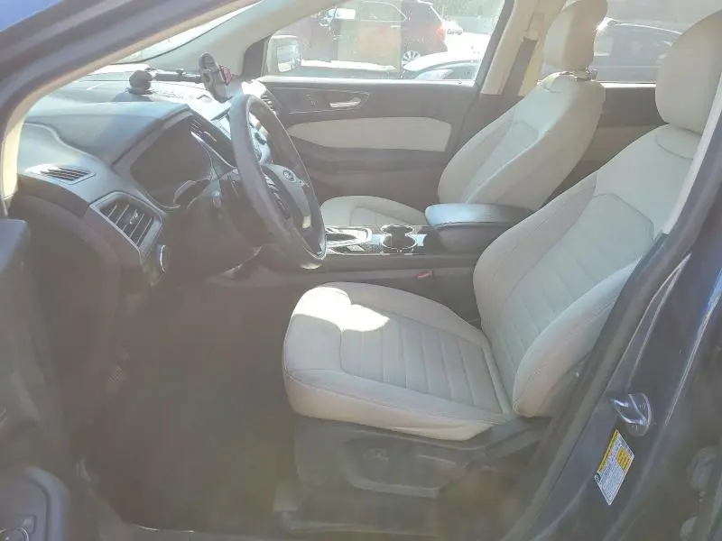 2018 FORD EDGE SE  