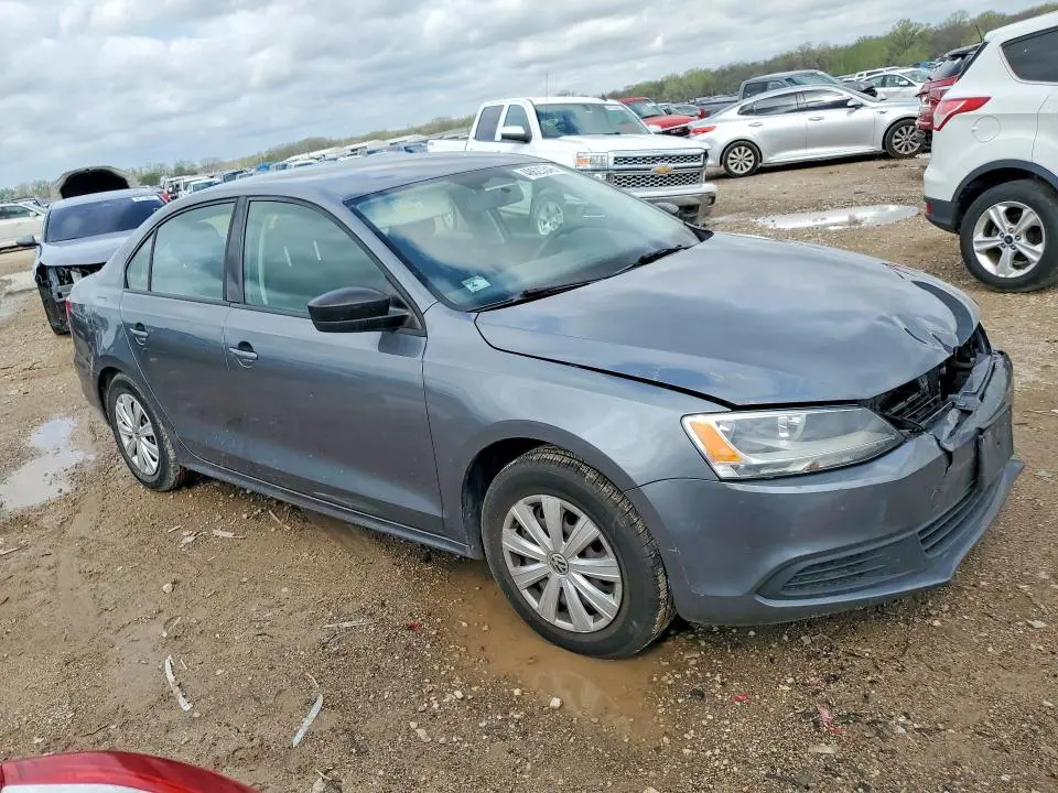 2014 VOLKSWAGEN JETTA BASE  