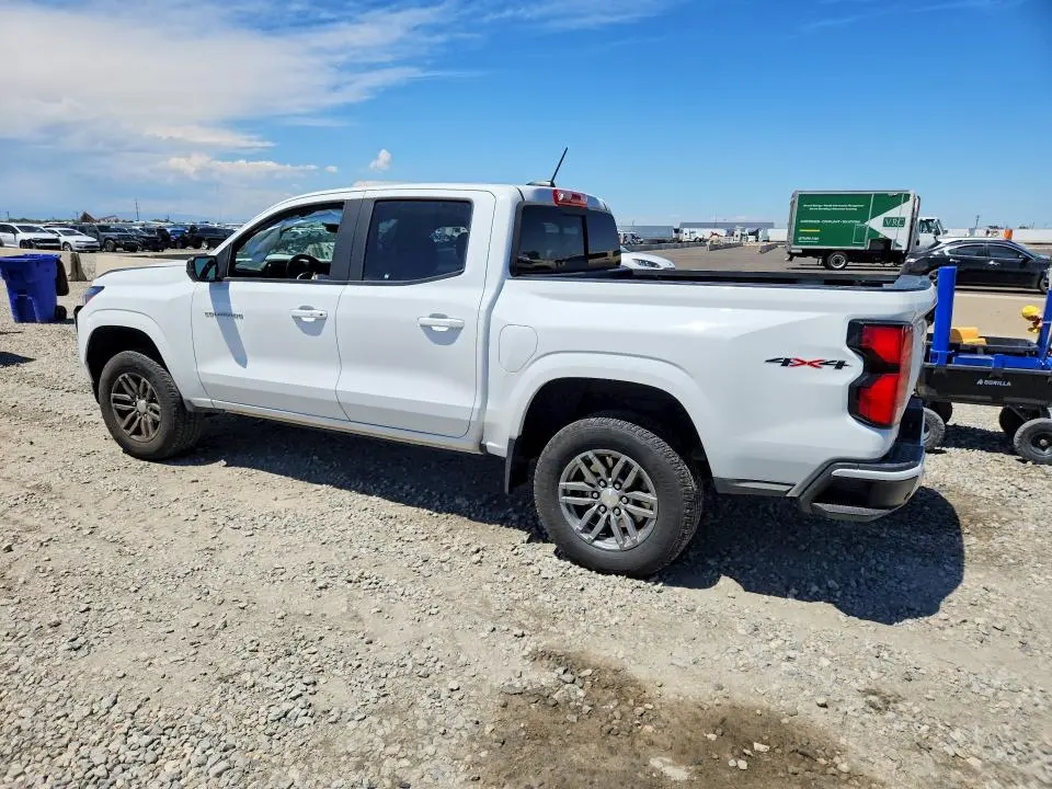 2024 CHEVROLET COLORADO LT  