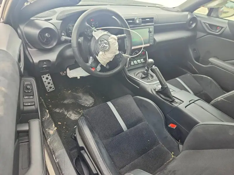 2025 TOYOTA GR 86 PREMIUM  