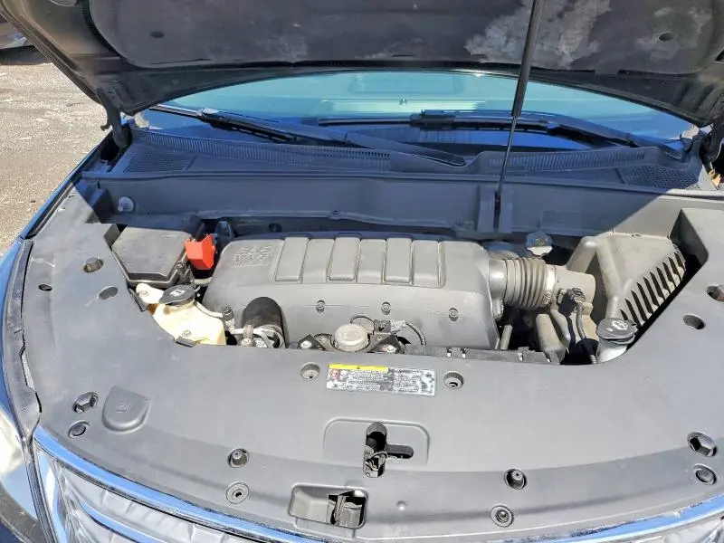 2013 CHEVROLET TRAVERSE LT  