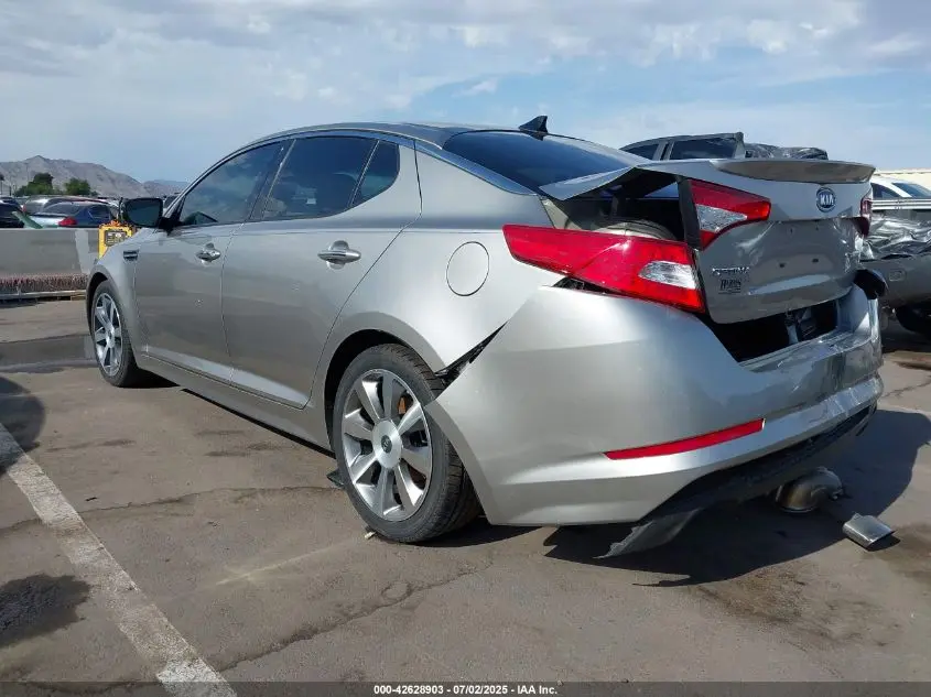 2011 KIA OPTIMA SX